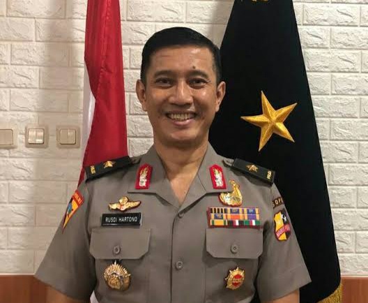 Foto KaPolres Pasbar — AKBP Dwi Asmoro